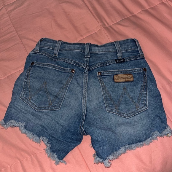 Wrangler Shorts - Picture 1 of 2